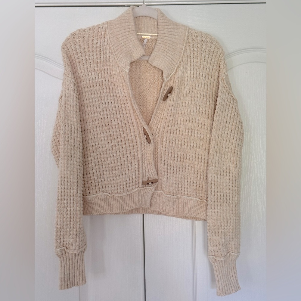 Free people cardigan.